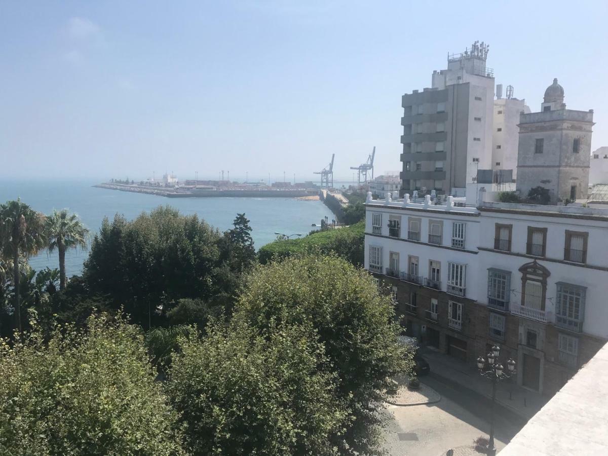 Fabuloso Atico Con Vistas Al Mar Cádiz Exteriör bild